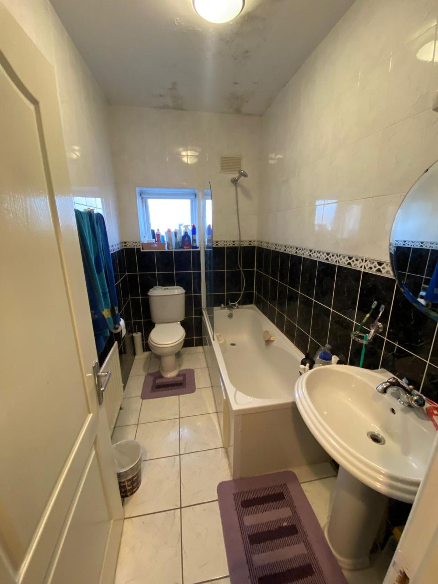 Female Guest house *